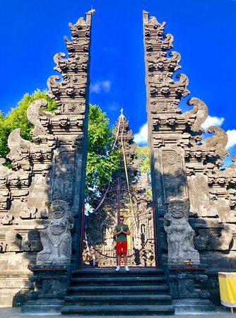 Dalem Kahyangan Temple